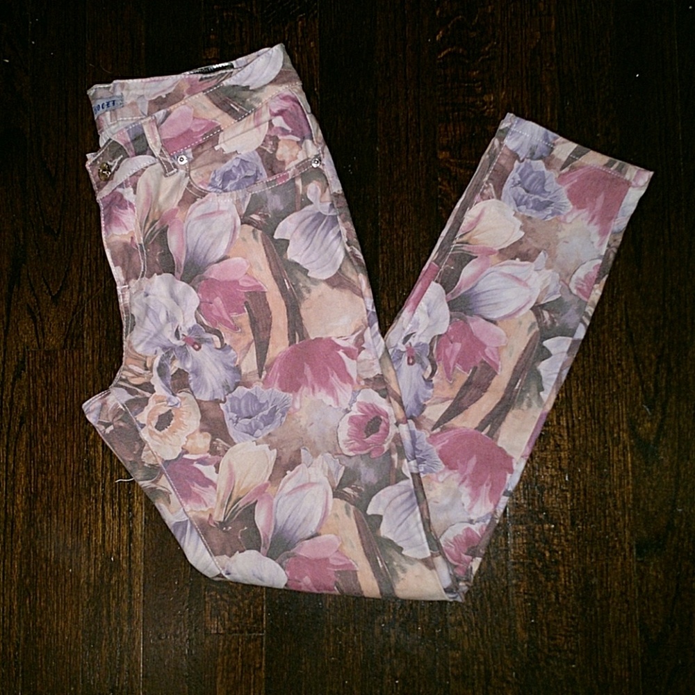 Floral low-rise Jeans